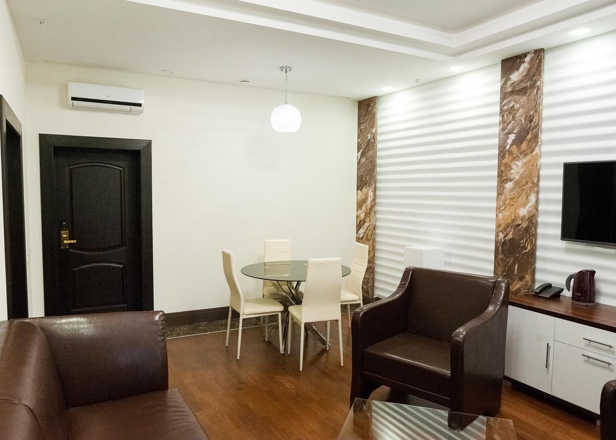 Krts Korona Hotel Sudilovichi Kültér fotó